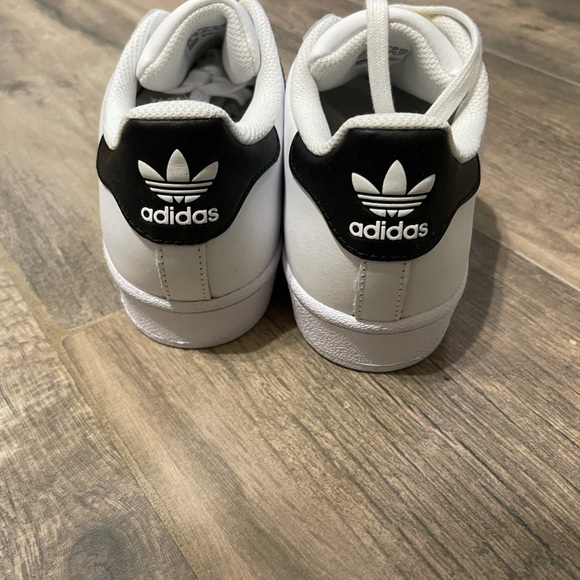 Adidas Superstar Athletic Shoes - Picture 2 of 3